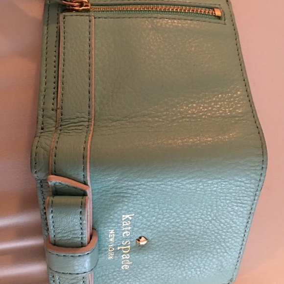 Kate Spade Wallet. Mint Green - Picture 6 of 6